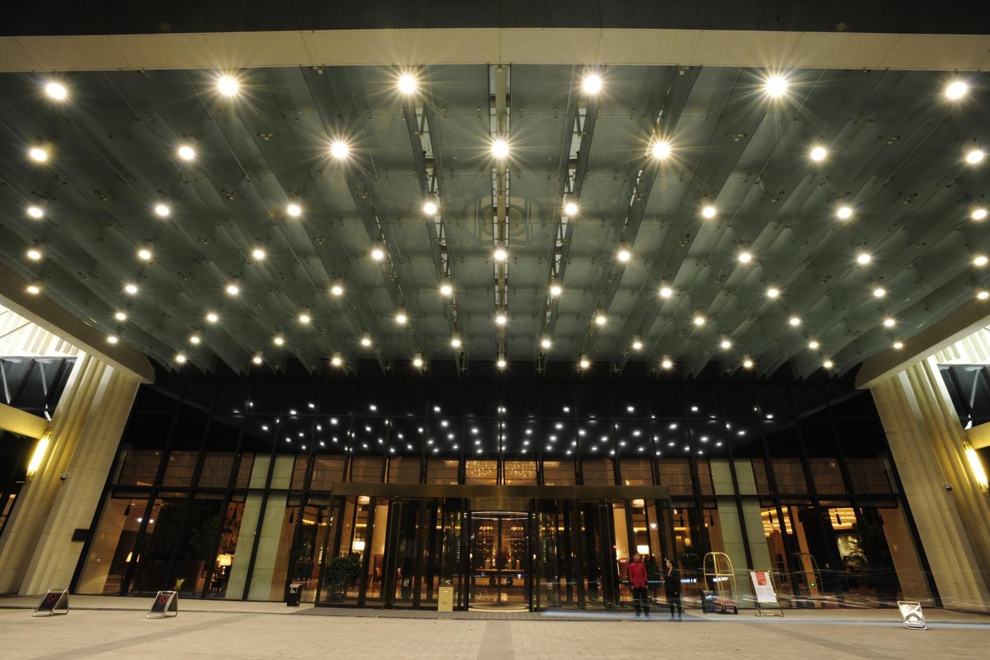 Отель Wanda Vista Taiyuan Экстерьер фото